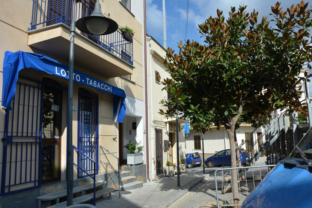 Appartement Casa Eleonora à Campofelice Di Roccella Chambre photo