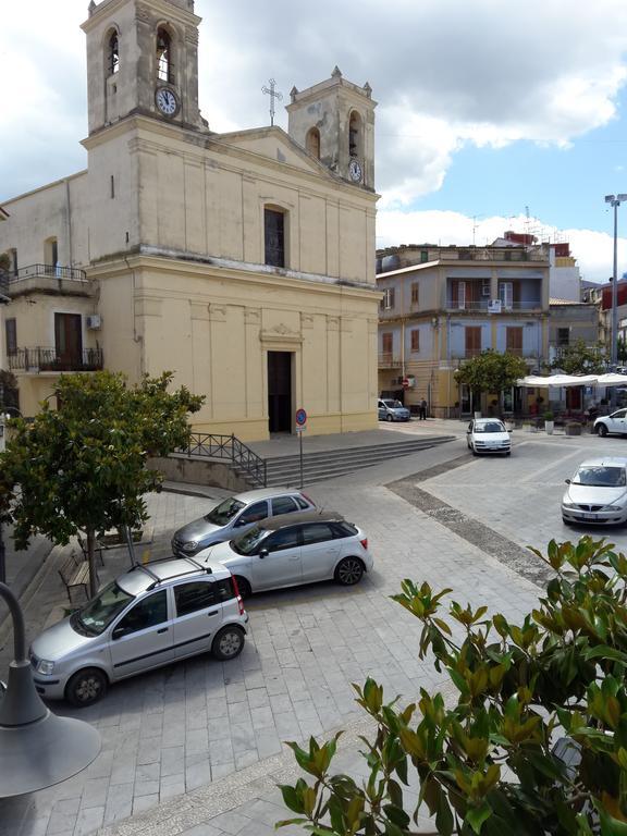 Appartement Casa Eleonora à Campofelice Di Roccella Extérieur photo