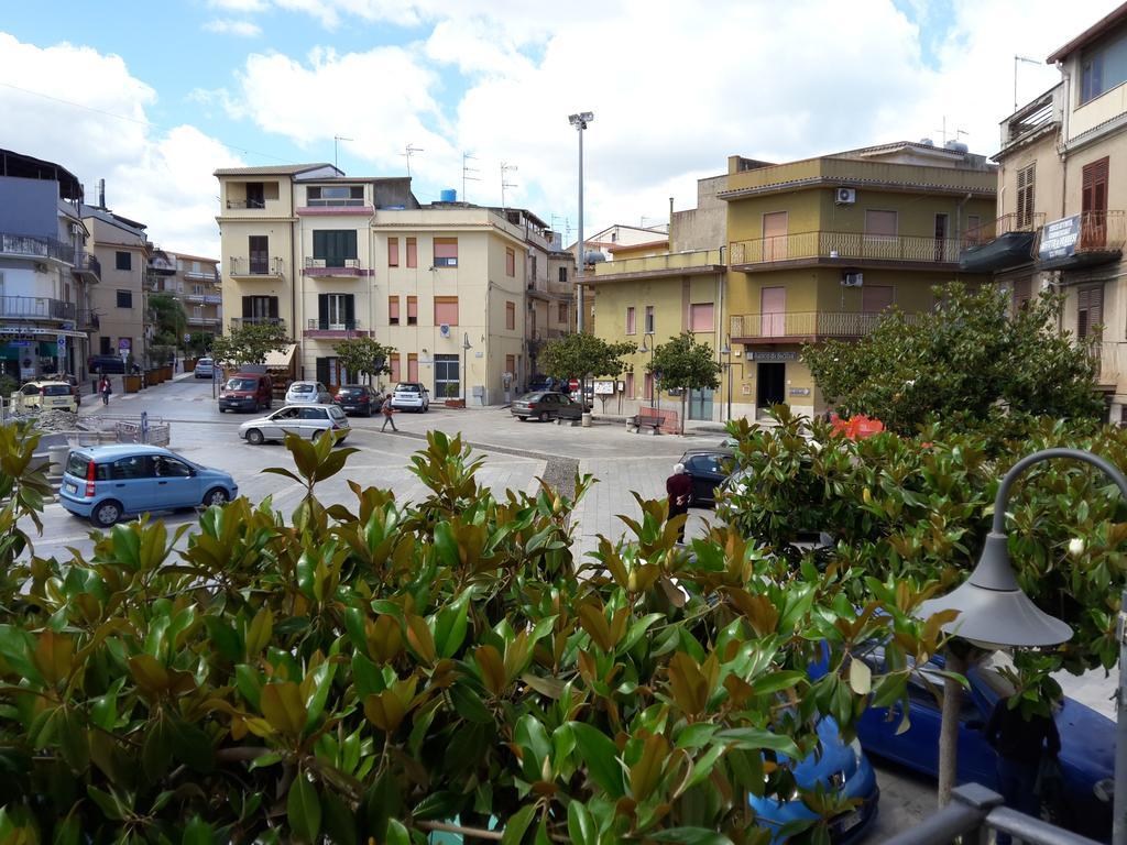 Appartement Casa Eleonora à Campofelice Di Roccella Extérieur photo