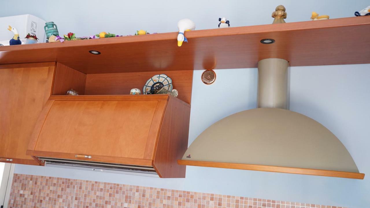 Appartement Casa Eleonora à Campofelice Di Roccella Extérieur photo